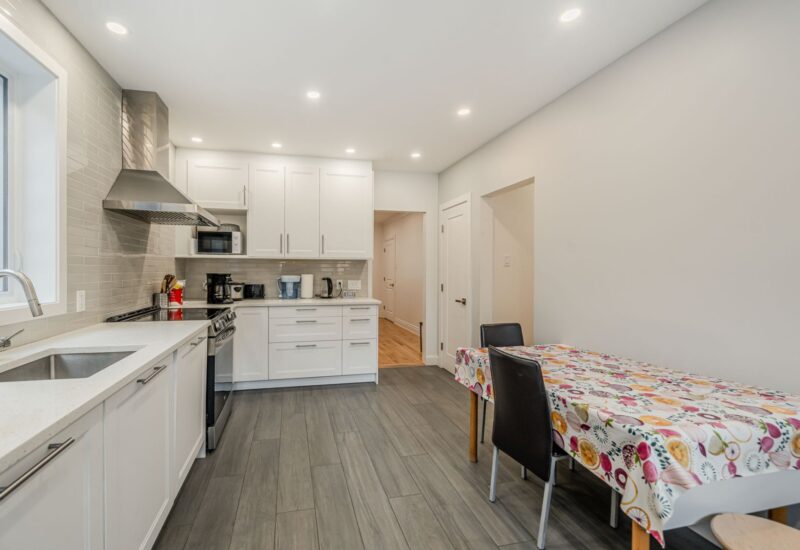 4018 Av. Lacombe  Montréal (Côte-des-Neiges/Notre-Dame-de-Grâce) (Montréal)