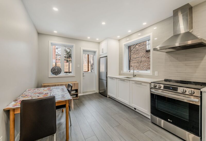 4018 Av. Lacombe  Montréal (Côte-des-Neiges/Notre-Dame-de-Grâce) (Montréal)