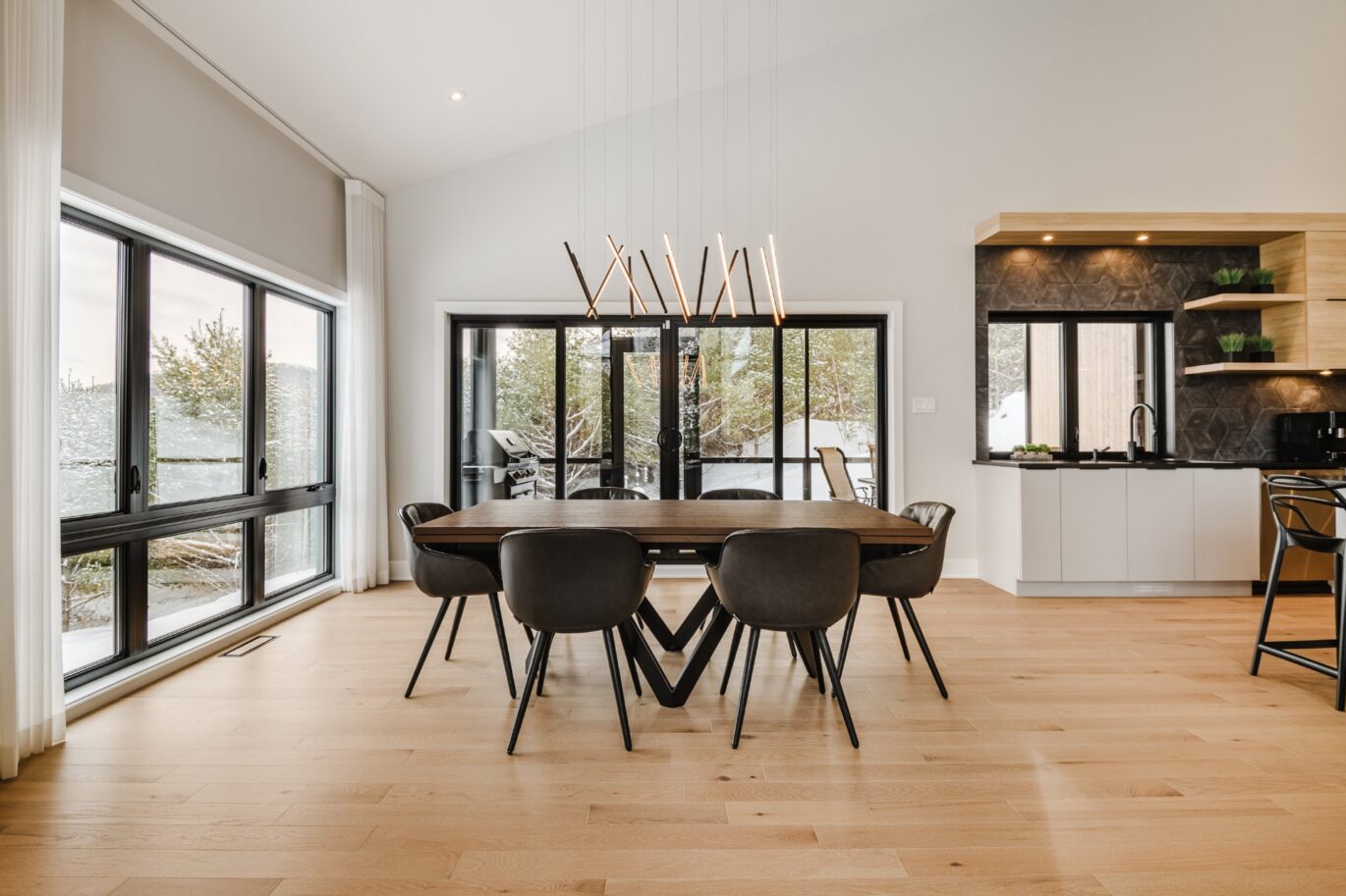 2450 Ch. de l’Étang  Sainte-Adèle (Laurentides)