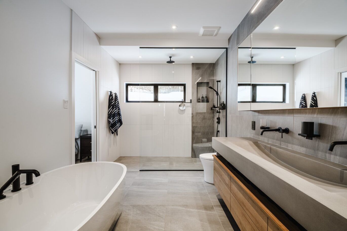 2450 Ch. de l’Étang  Sainte-Adèle (Laurentides)