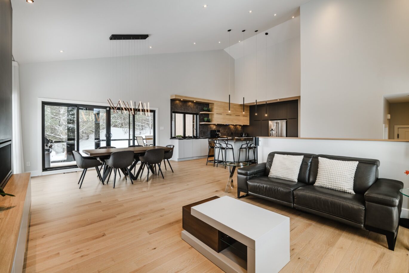 2450 Ch. de l’Étang  Sainte-Adèle (Laurentides)