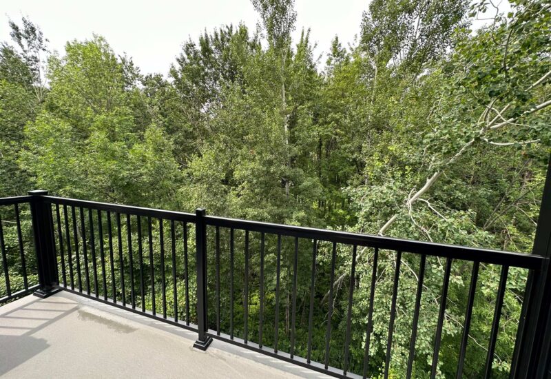 330 Mtée du Comté #405  Les Coteaux (Montérégie)