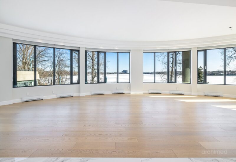 4450 Prom. Paton #114  Laval (Chomedey) (Laval)