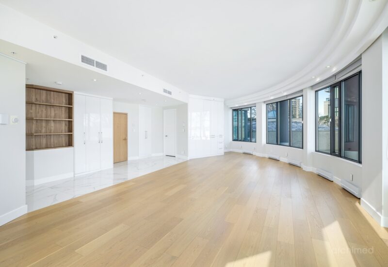 4450 Prom. Paton #114  Laval (Chomedey) (Laval)