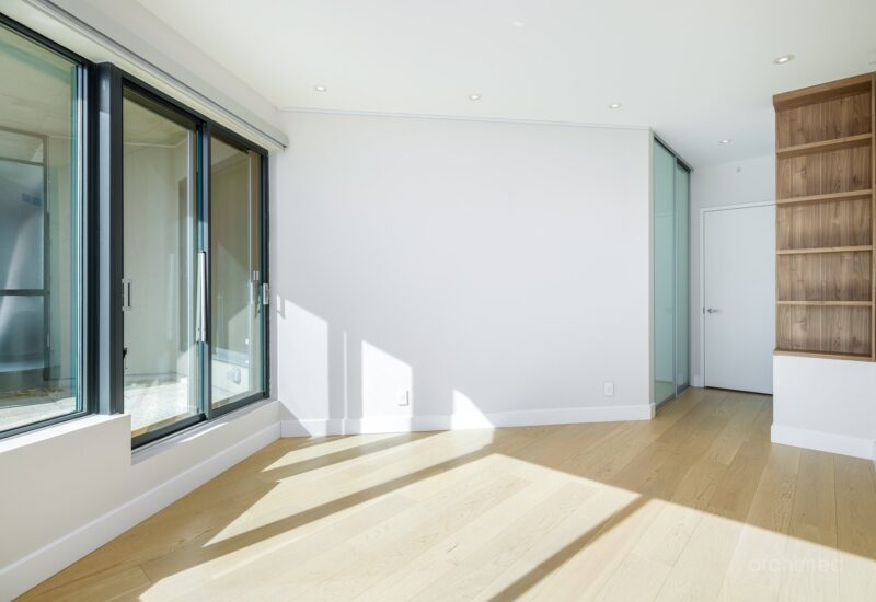 4450 Prom. Paton #114  Laval (Chomedey) (Laval)