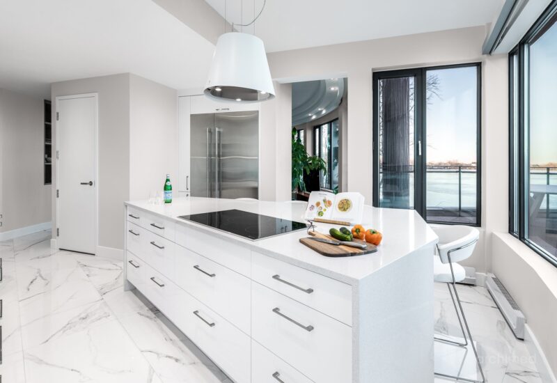 4450 Prom. Paton #114  Laval (Chomedey) (Laval)