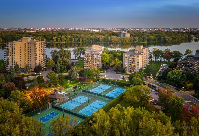 4450 Prom. Paton #114  Laval (Chomedey) (Laval)