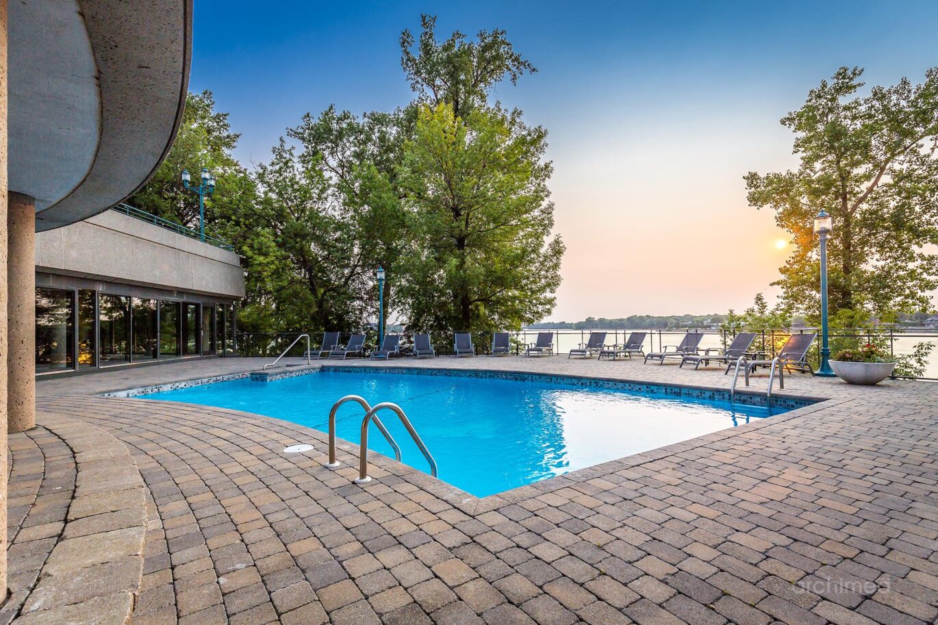 4450 Prom. Paton #114  Laval (Chomedey) (Laval)