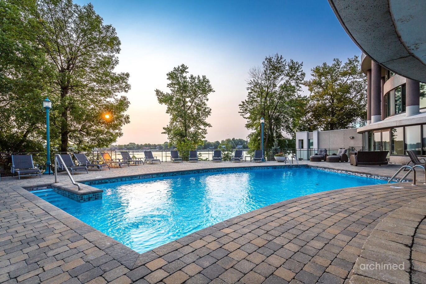 4450 Prom. Paton #114  Laval (Chomedey) (Laval)