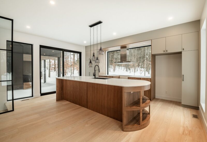 1 Ch. du Vallon  Mille-Isles (Laurentides)