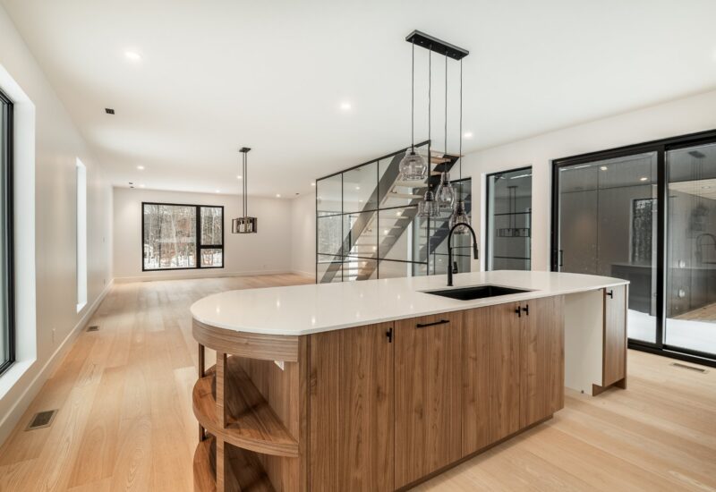 1 Ch. du Vallon  Mille-Isles (Laurentides)