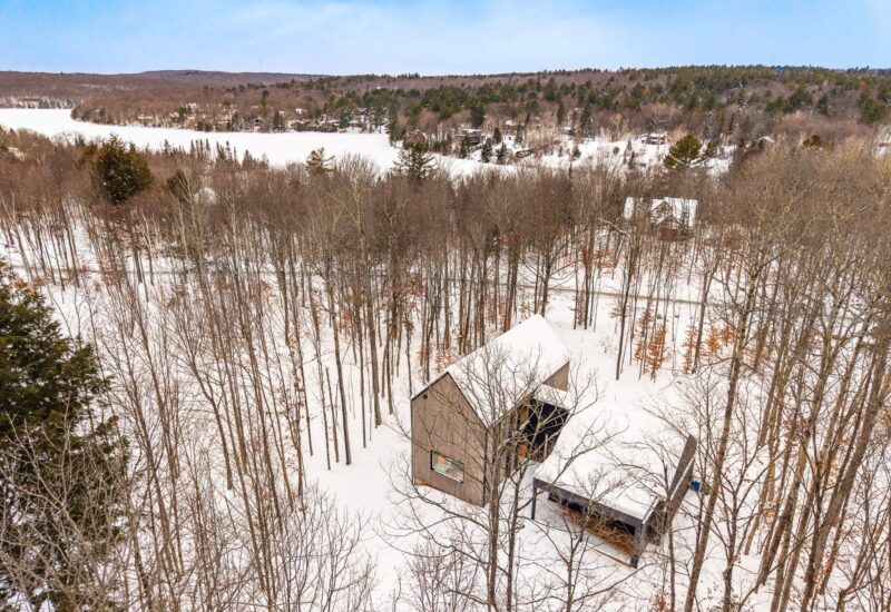 1 Ch. du Vallon  Mille-Isles (Laurentides)