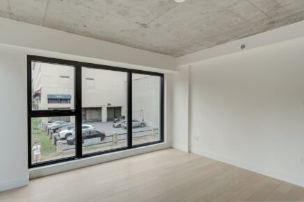 1 Av. Viger O. #206  Montréal (Ville-Marie) (Montréal)