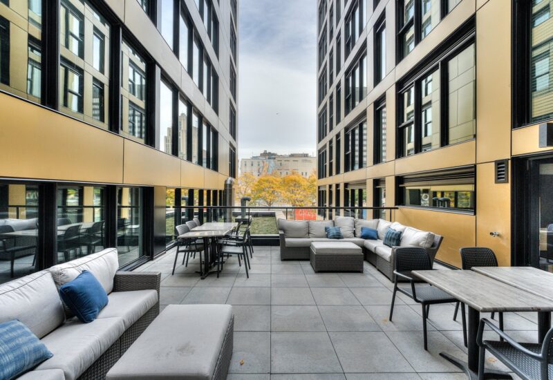 1 Av. Viger O. #206  Montréal (Ville-Marie) (Montréal)