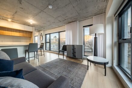 1 Av. Viger O. #206  Montréal (Ville-Marie) (Montréal)