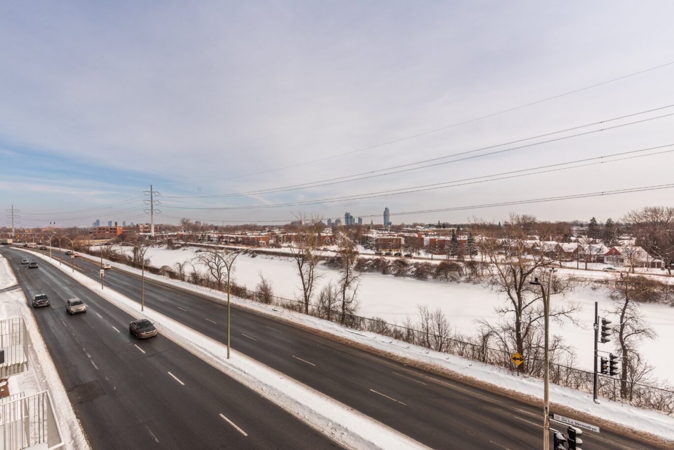 6801 Boul. De La Vérendrye #301  Montréal (Le Sud-Ouest) (Montréal)