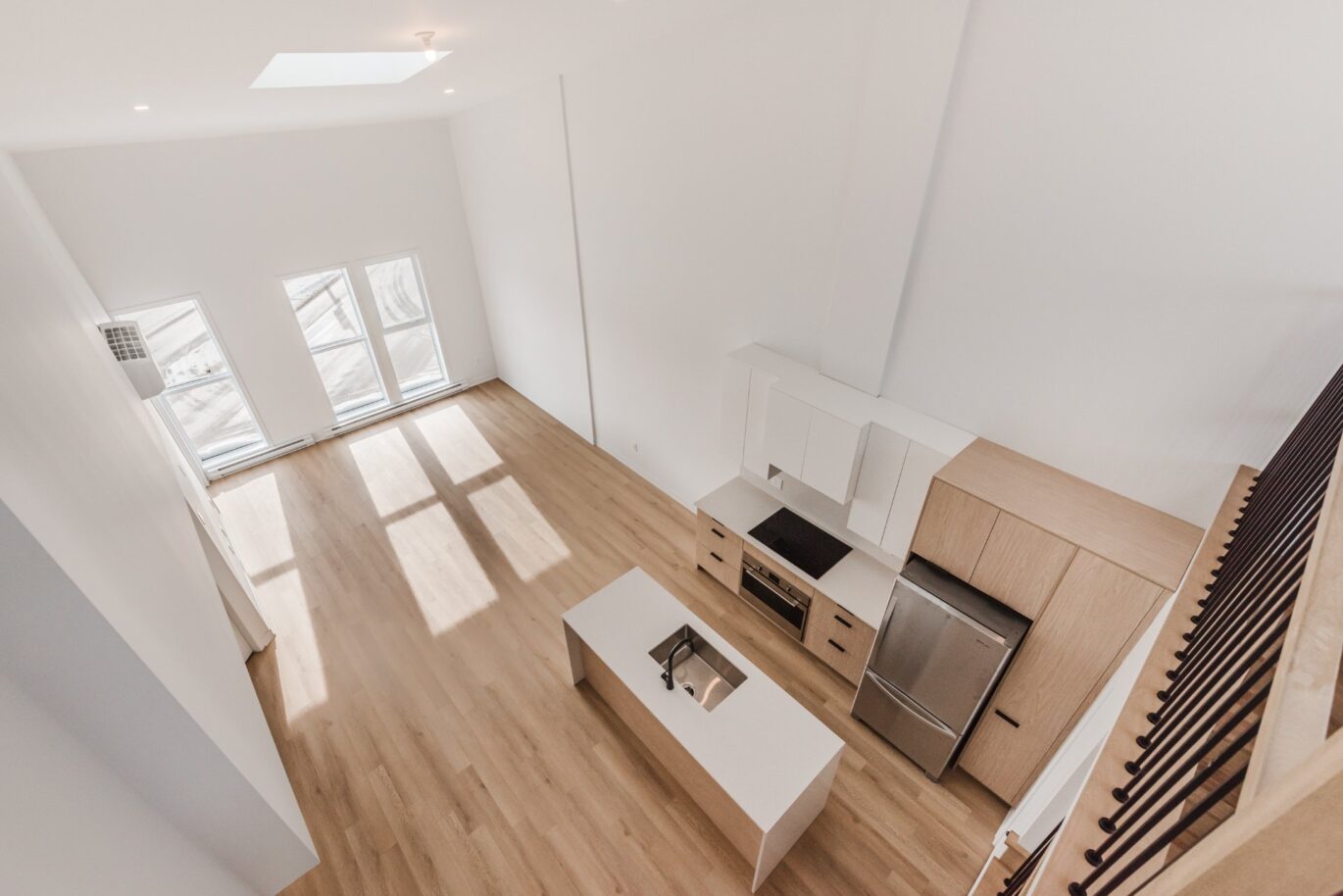 6801 Boul. De La Vérendrye #301  Montréal (Le Sud-Ouest) (Montréal)