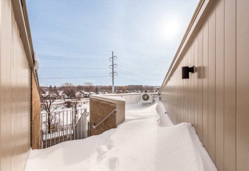 6801 Boul. De La Vérendrye #301  Montréal (Le Sud-Ouest) (Montréal)