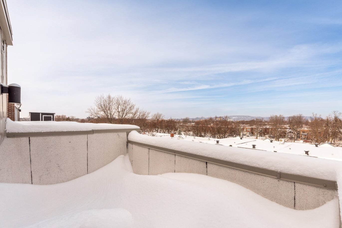 6801 Boul. De La Vérendrye #301  Montréal (Le Sud-Ouest) (Montréal)