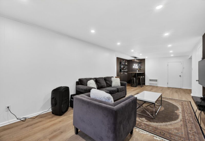 5768 Av. Davies  Côte-Saint-Luc (Montréal)