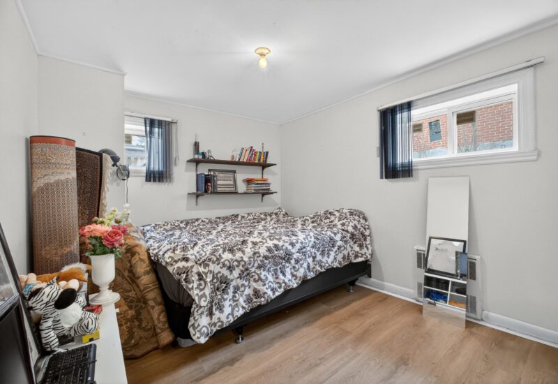 5768 Av. Davies  Côte-Saint-Luc (Montréal)