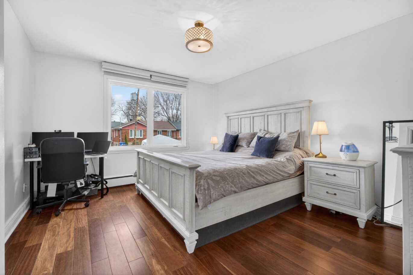 5768 Av. Davies  Côte-Saint-Luc (Montréal)