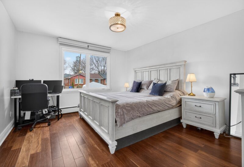 5768 Av. Davies  Côte-Saint-Luc (Montréal)