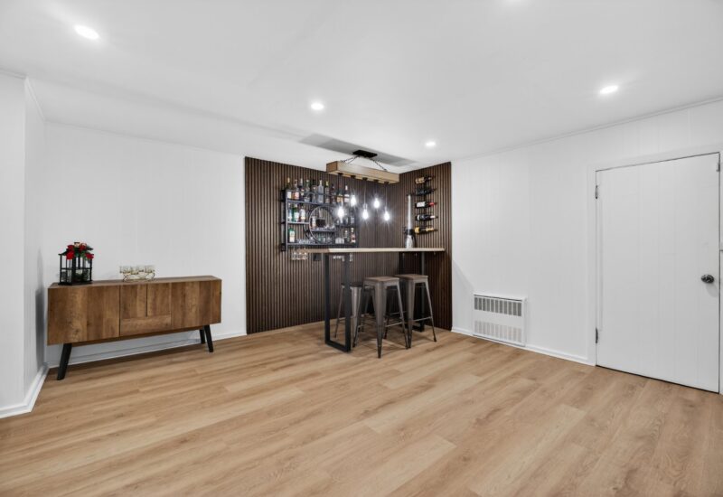 5768 Av. Davies  Côte-Saint-Luc (Montréal)