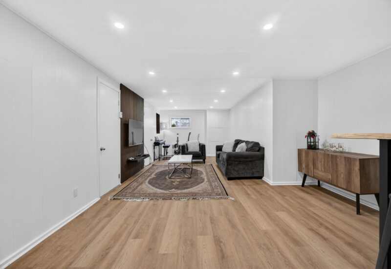 5768 Av. Davies  Côte-Saint-Luc (Montréal)