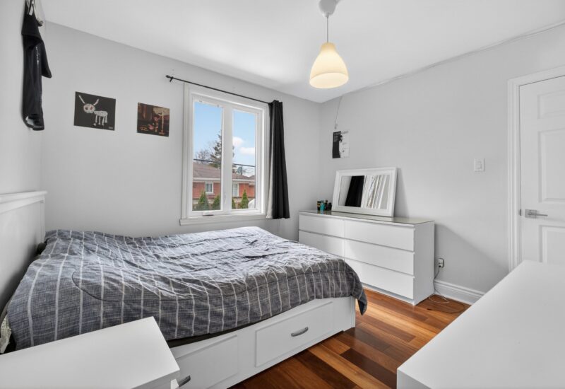 5768 Av. Davies  Côte-Saint-Luc (Montréal)