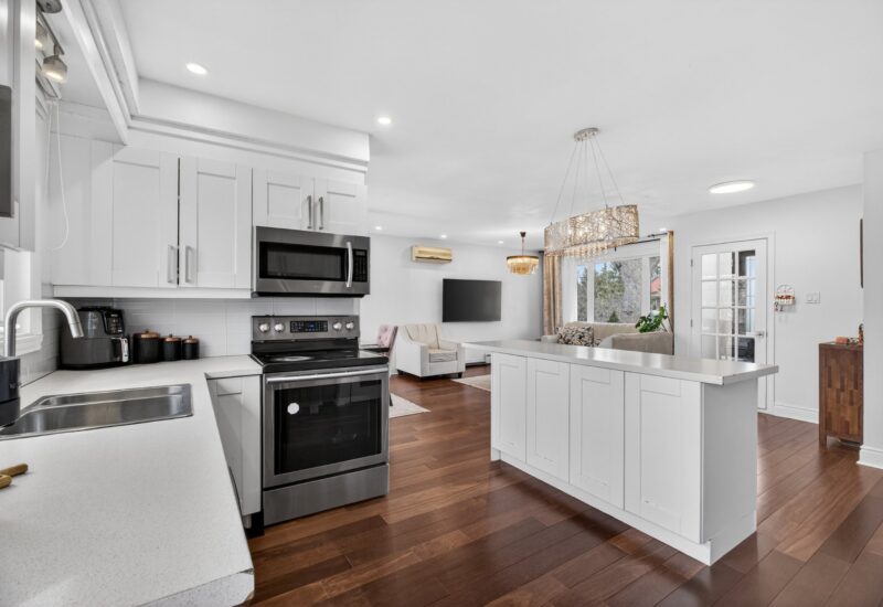 5768 Av. Davies  Côte-Saint-Luc (Montréal)