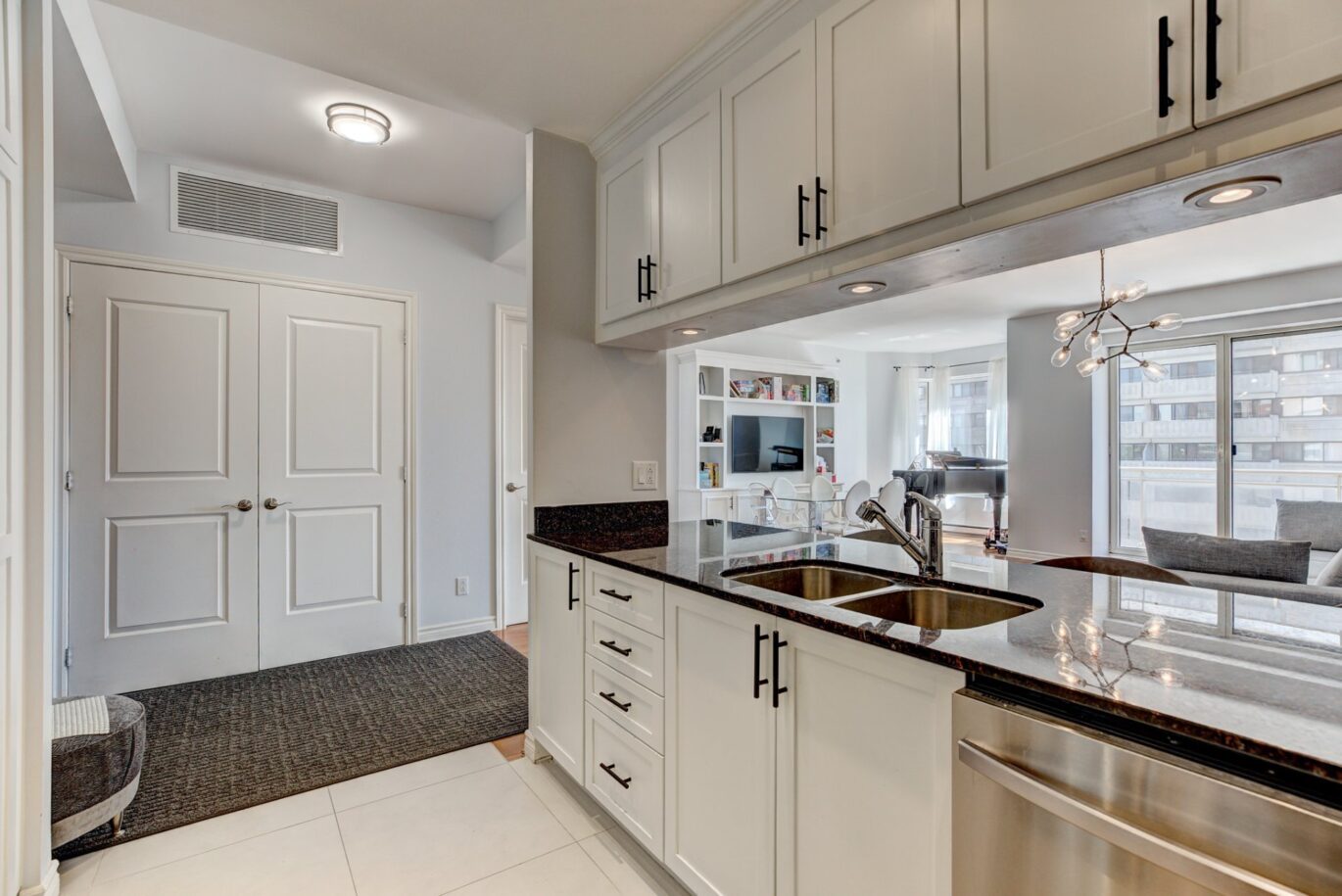 6803 Rue Abraham-De Sola #403  Côte-Saint-Luc (Montréal)