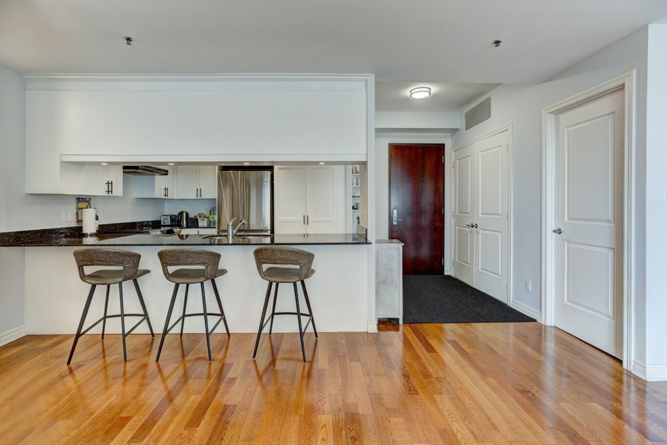 6803 Rue Abraham-De Sola #403  Côte-Saint-Luc (Montréal)