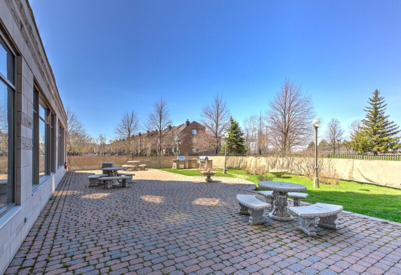 6803 Rue Abraham-De Sola #403  Côte-Saint-Luc (Montréal)