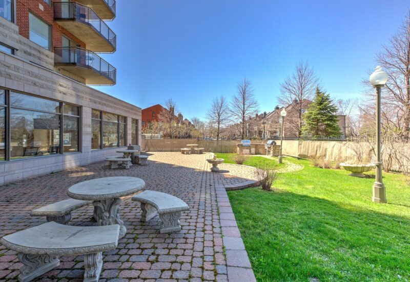 6803 Rue Abraham-De Sola #403  Côte-Saint-Luc (Montréal)