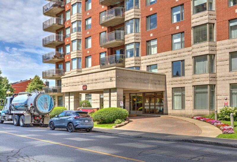 6803 Rue Abraham-De Sola #403  Côte-Saint-Luc (Montréal)