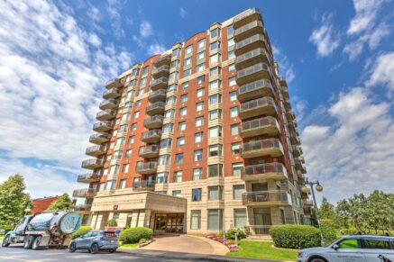 6803 Rue Abraham-De Sola #403  Côte-Saint-Luc (Montréal)