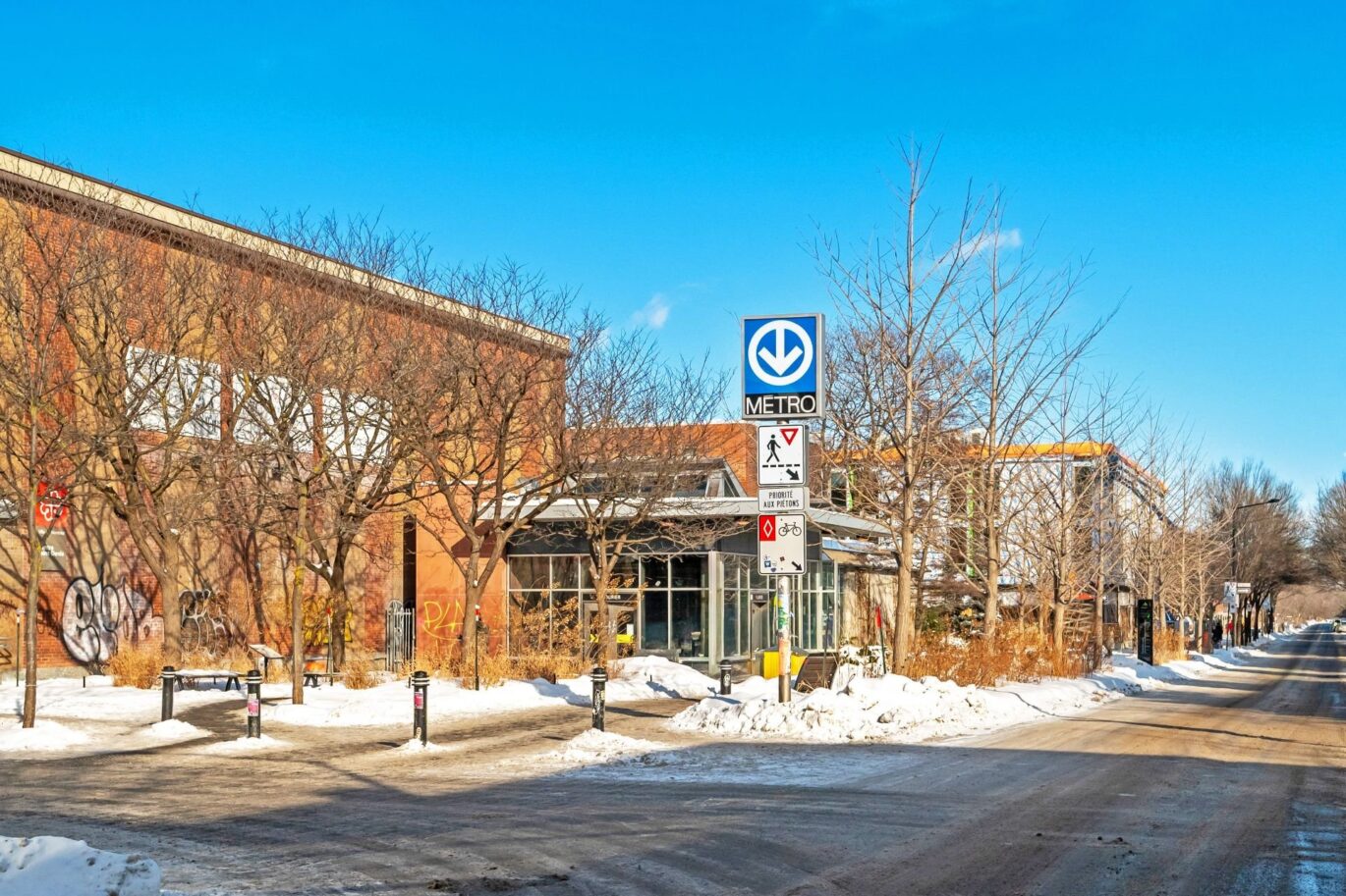 285 Av. Laurier E. #103  Montréal (Le Plateau-Mont-Royal) (Montréal)