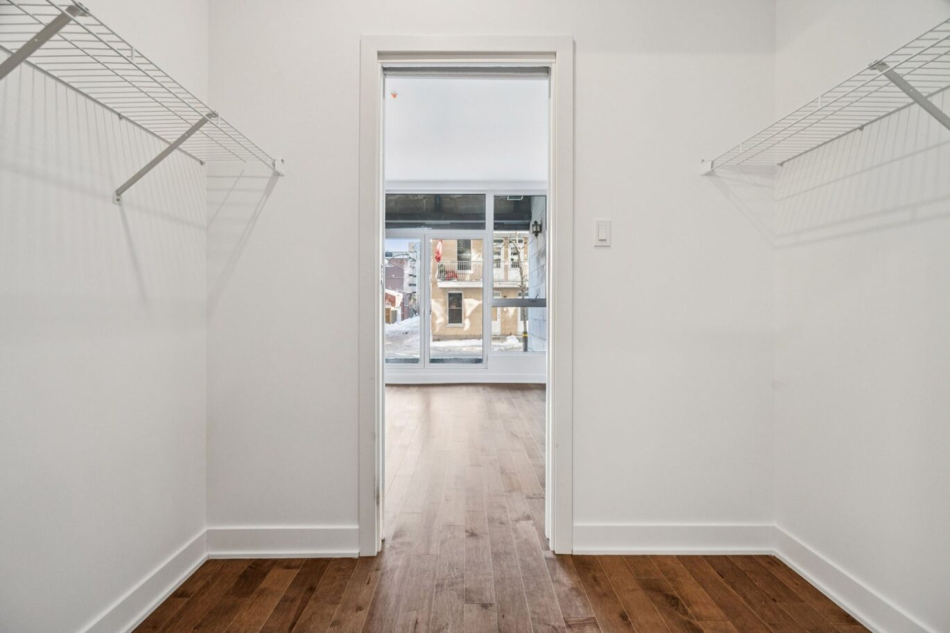 285 Av. Laurier E. #103  Montréal (Le Plateau-Mont-Royal) (Montréal)