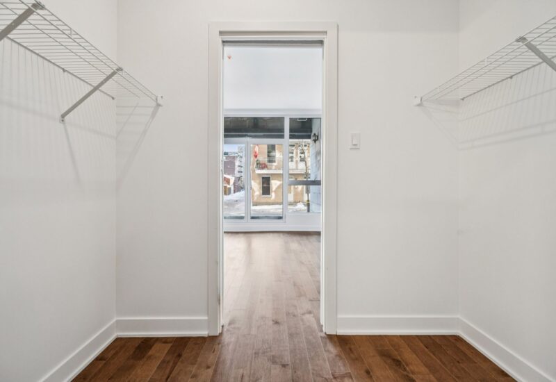 285 Av. Laurier E. #103  Montréal (Le Plateau-Mont-Royal) (Montréal)