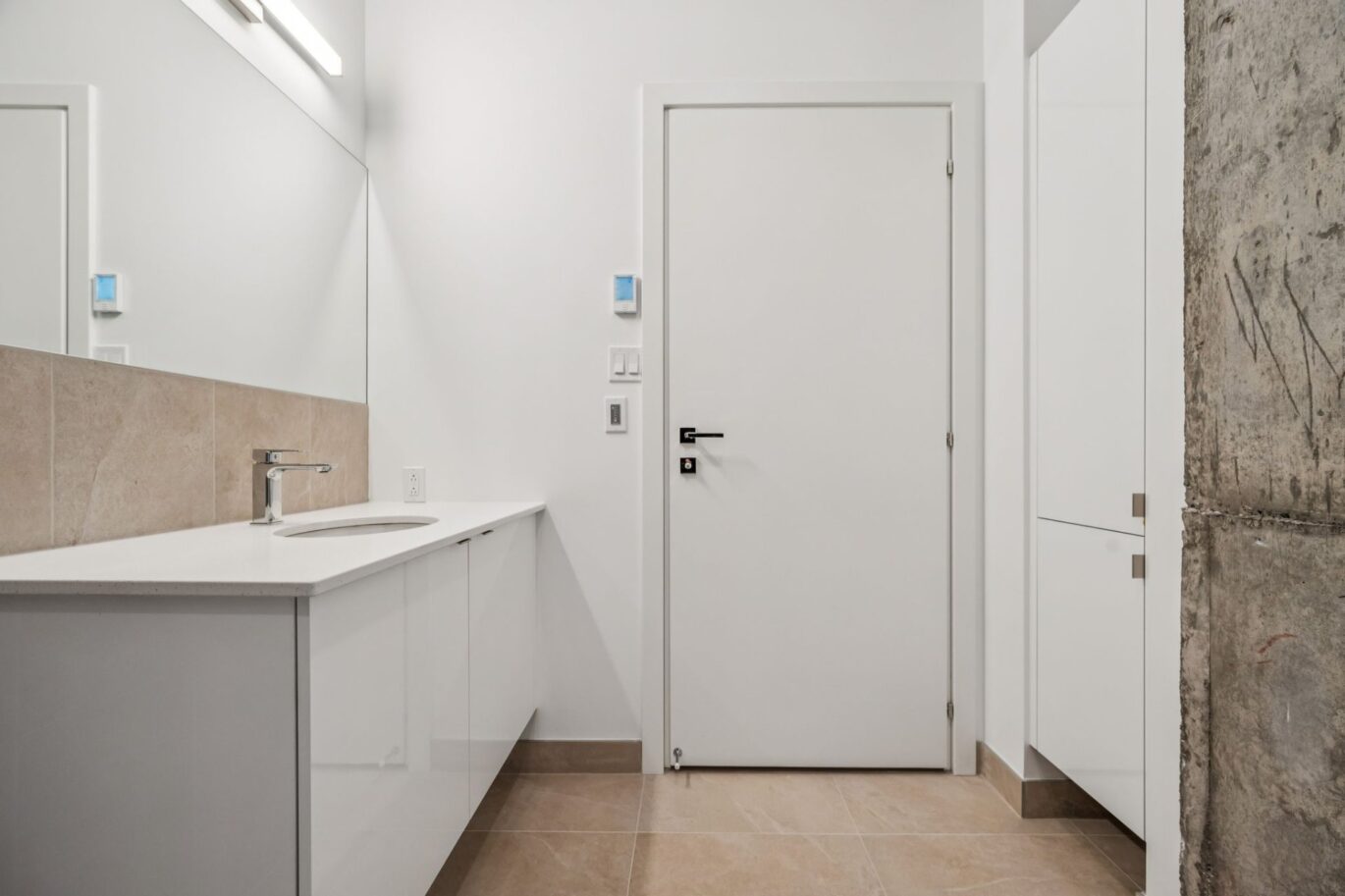 285 Av. Laurier E. #103  Montréal (Le Plateau-Mont-Royal) (Montréal)