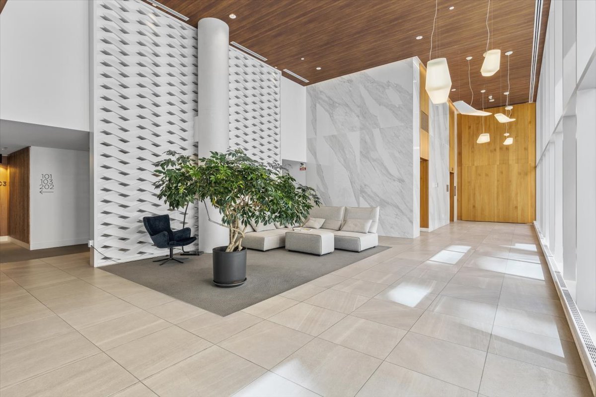 100 Rue du Séminaire #305  Montréal (Le Sud-Ouest) (Montréal)