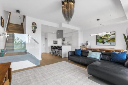 100 Rue du Séminaire #305  Montréal (Le Sud-Ouest) (Montréal)