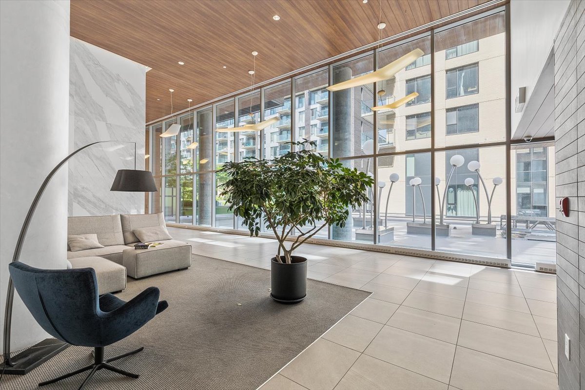 100 Rue du Séminaire #305  Montréal (Le Sud-Ouest) (Montréal)