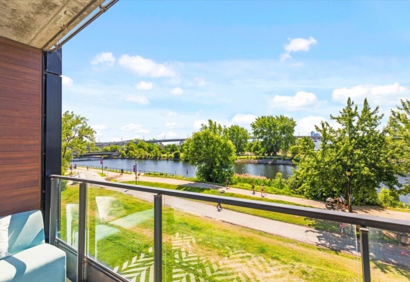 100 Rue du Séminaire #305  Montréal (Le Sud-Ouest) (Montréal)