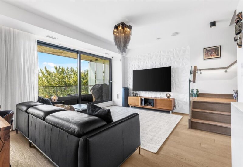 100 Rue du Séminaire #305  Montréal (Le Sud-Ouest) (Montréal)