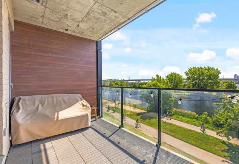 100 Rue du Séminaire #305  Montréal (Le Sud-Ouest) (Montréal)