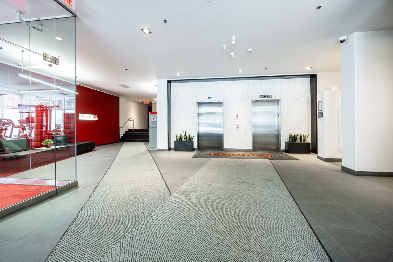 950 Rue Notre-Dame O. #305  Montréal (Le Sud-Ouest) (Montréal)