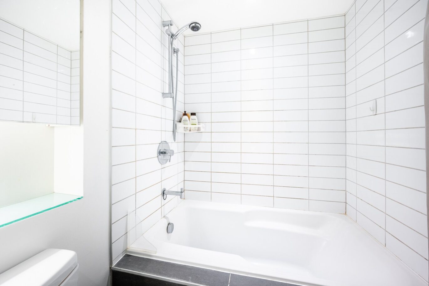 950 Rue Notre-Dame O. #305  Montréal (Le Sud-Ouest) (Montréal)