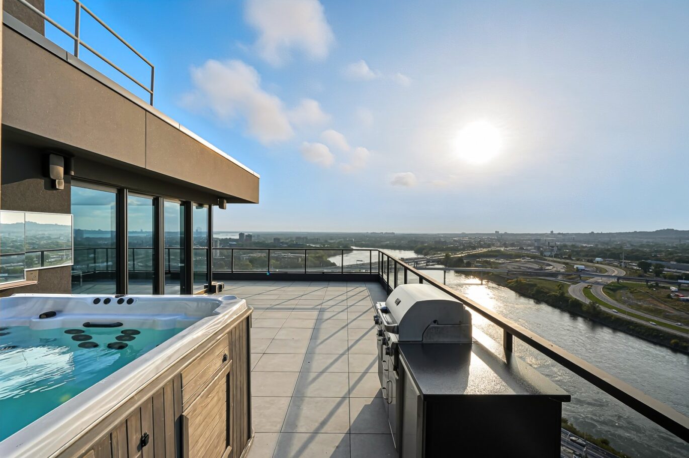 101 Rue de la Rotonde #PH3-0507  Montréal (Verdun/Île-des-Sœurs) (Montréal)